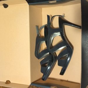 Worthington Brandy black heels